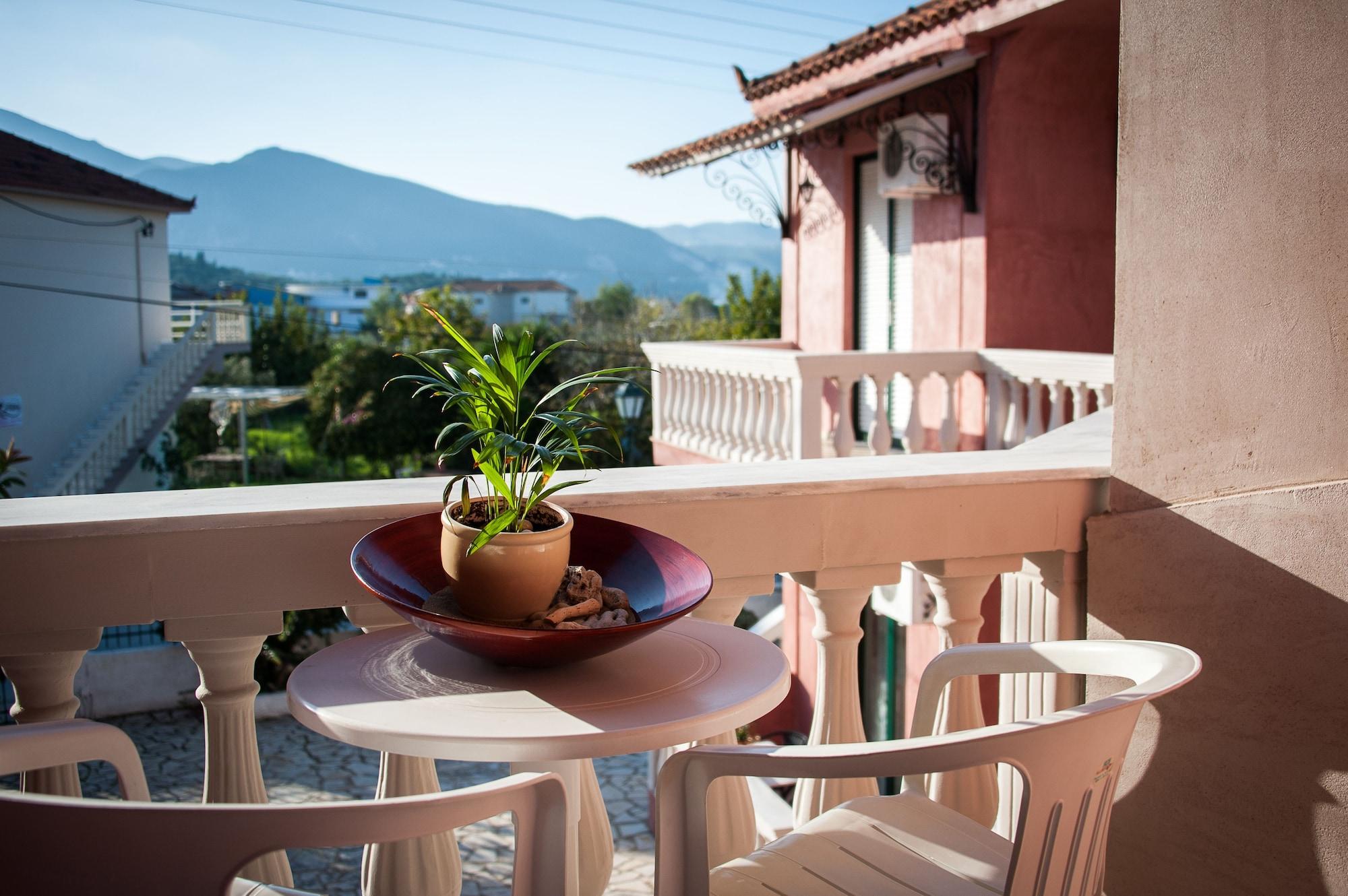 اليكاناس Zante Nest Studios & Apartments المظهر الخارجي الصورة