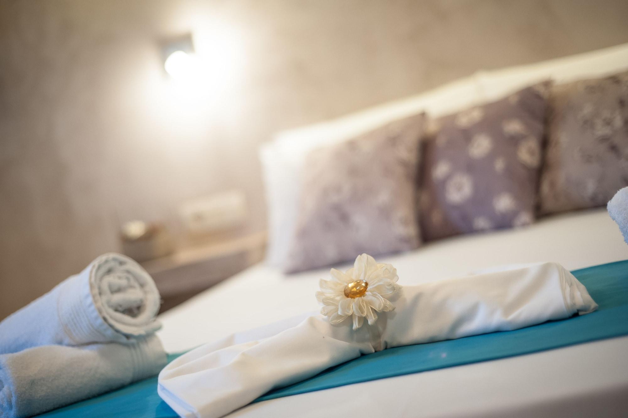 اليكاناس Zante Nest Studios & Apartments المظهر الخارجي الصورة