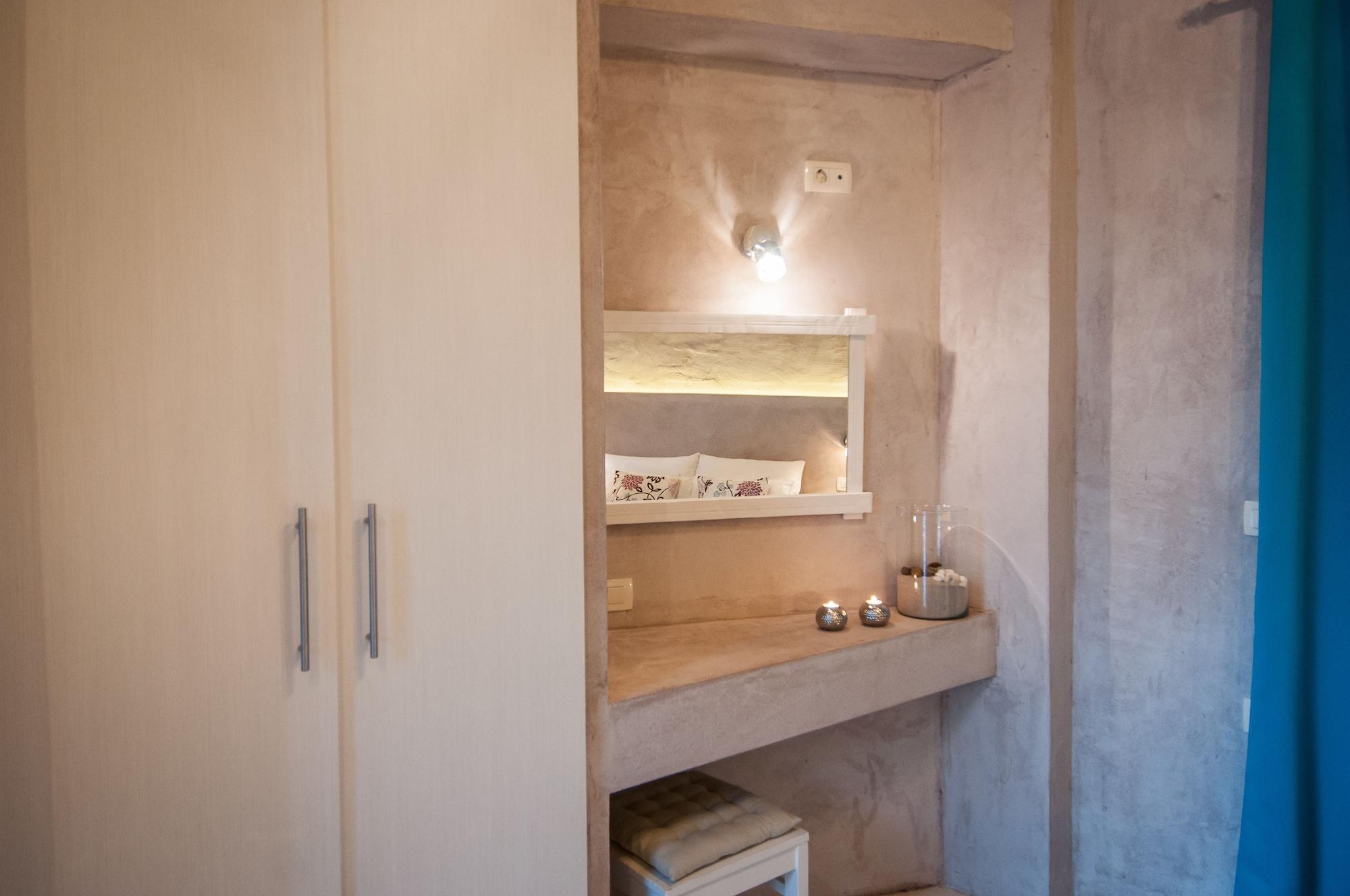 اليكاناس Zante Nest Studios & Apartments المظهر الخارجي الصورة