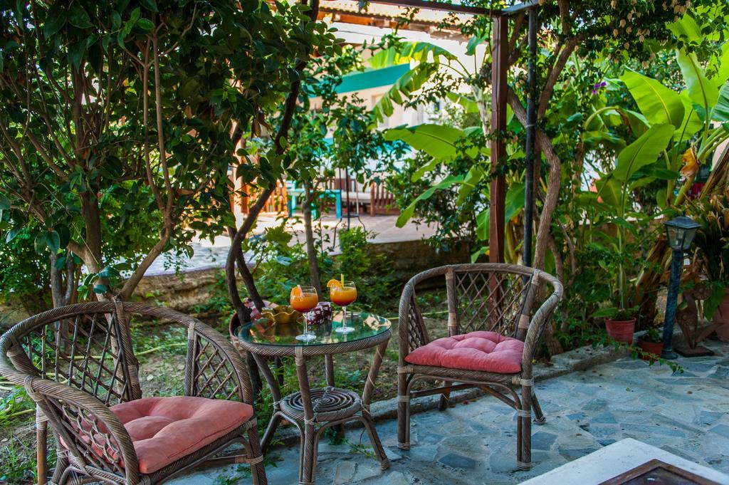 اليكاناس Zante Nest Studios & Apartments المظهر الخارجي الصورة