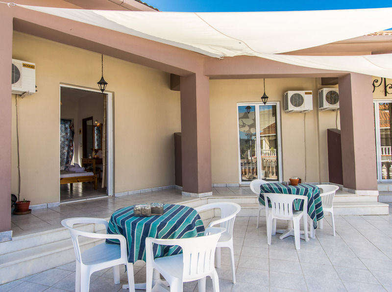 اليكاناس Zante Nest Studios & Apartments المظهر الخارجي الصورة