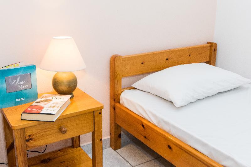 اليكاناس Zante Nest Studios & Apartments المظهر الخارجي الصورة